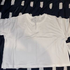 Lululemon cates tee